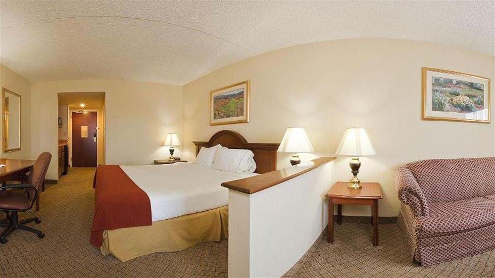 Holiday Inn Express Hotel And Suites Mesquite By Ihg Екстериор снимка