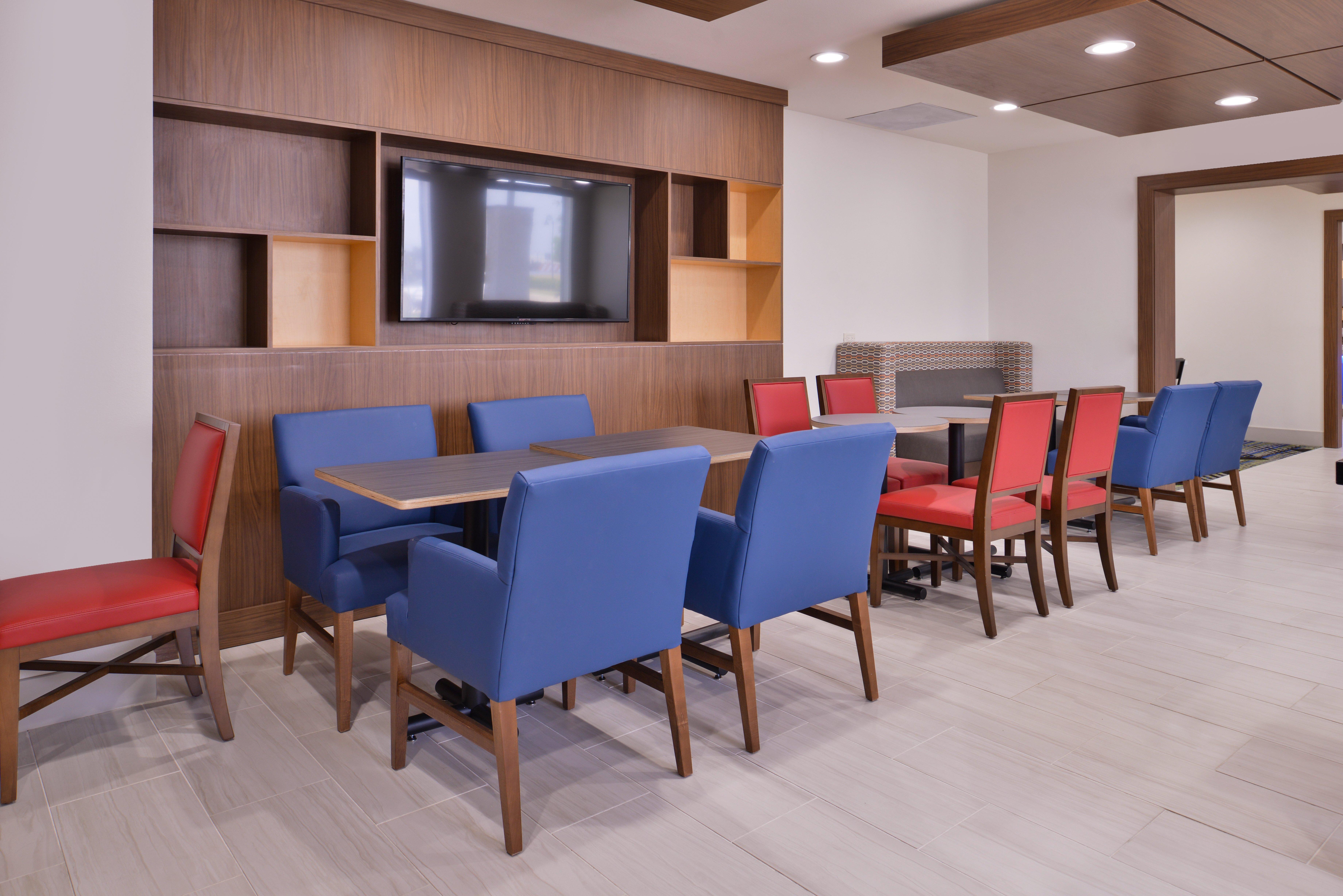 Holiday Inn Express Hotel And Suites Mesquite By Ihg Екстериор снимка