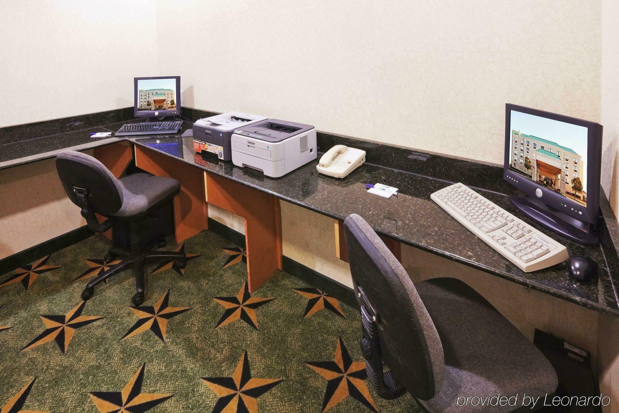 Holiday Inn Express Hotel And Suites Mesquite By Ihg Екстериор снимка