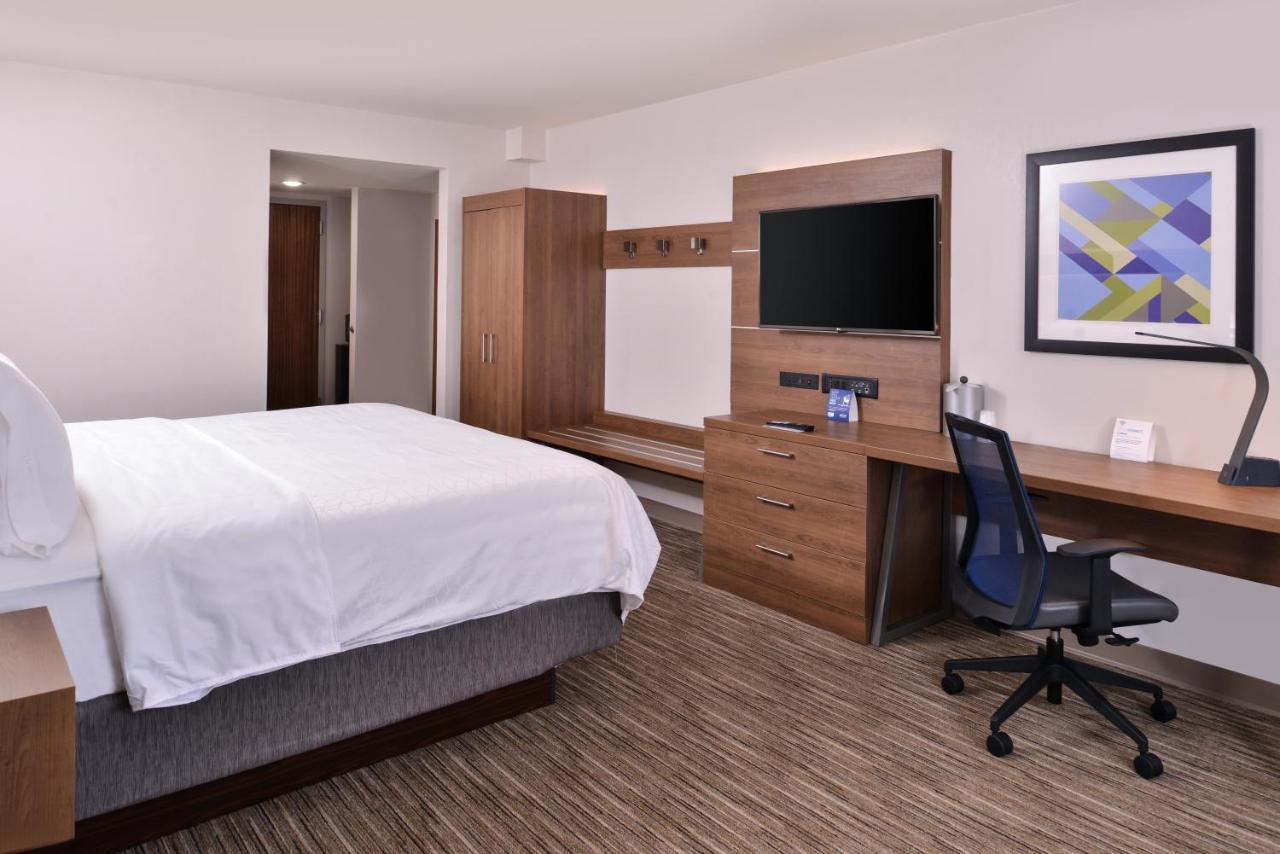 Holiday Inn Express Hotel And Suites Mesquite By Ihg Екстериор снимка